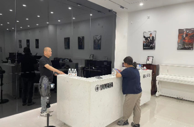顾客见证