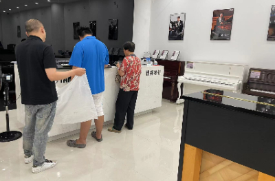 顾客见证